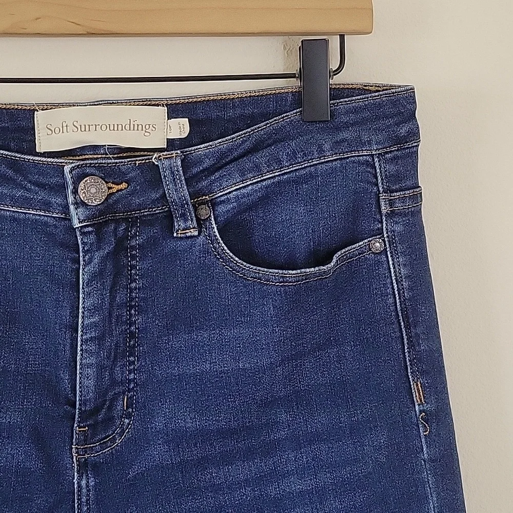 Soft Surroundings Dark Wash Straight Cropped Jeans Size 10P - Picture 2 of 7